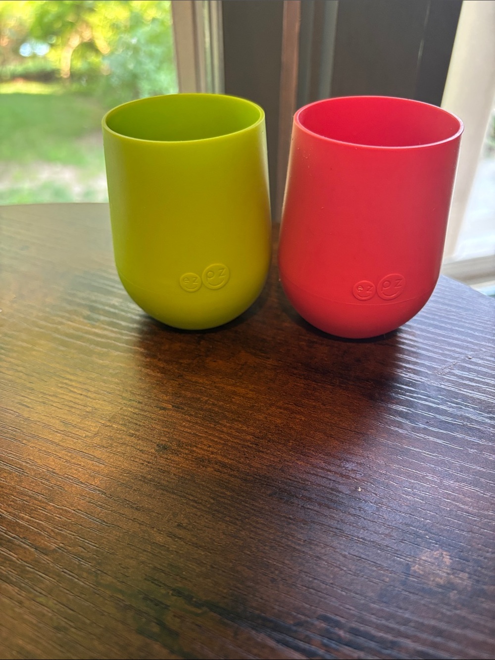 Ezpz silicone open cups